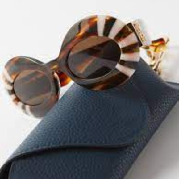 LOEWE Anagram Round Sunglasses - Picture 6 of 11